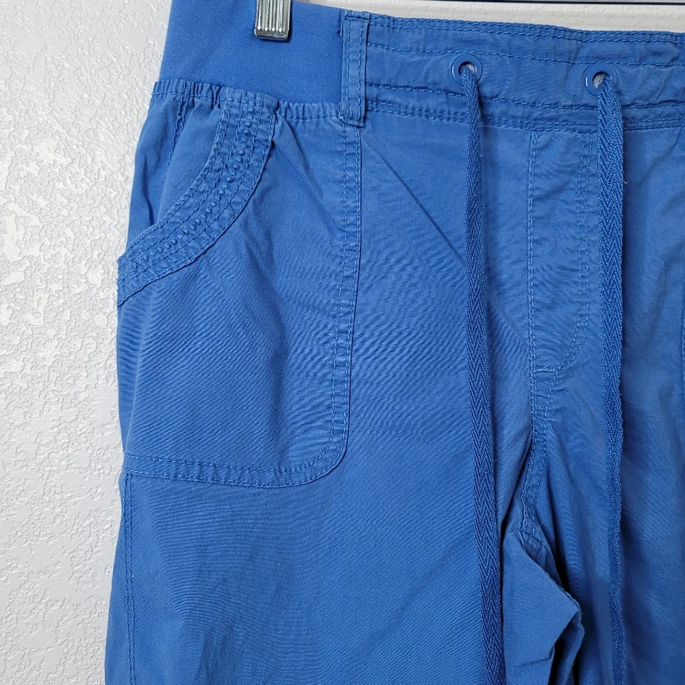 Gloria Vanderbilt bright blue cargo pedal pusher shorts drawstring waist